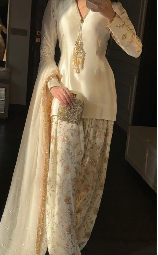 Premium Embroidered Raw Silk Set With Chiffon Farshi Shalwar (3 PCS Stitched) – Ivory Cream