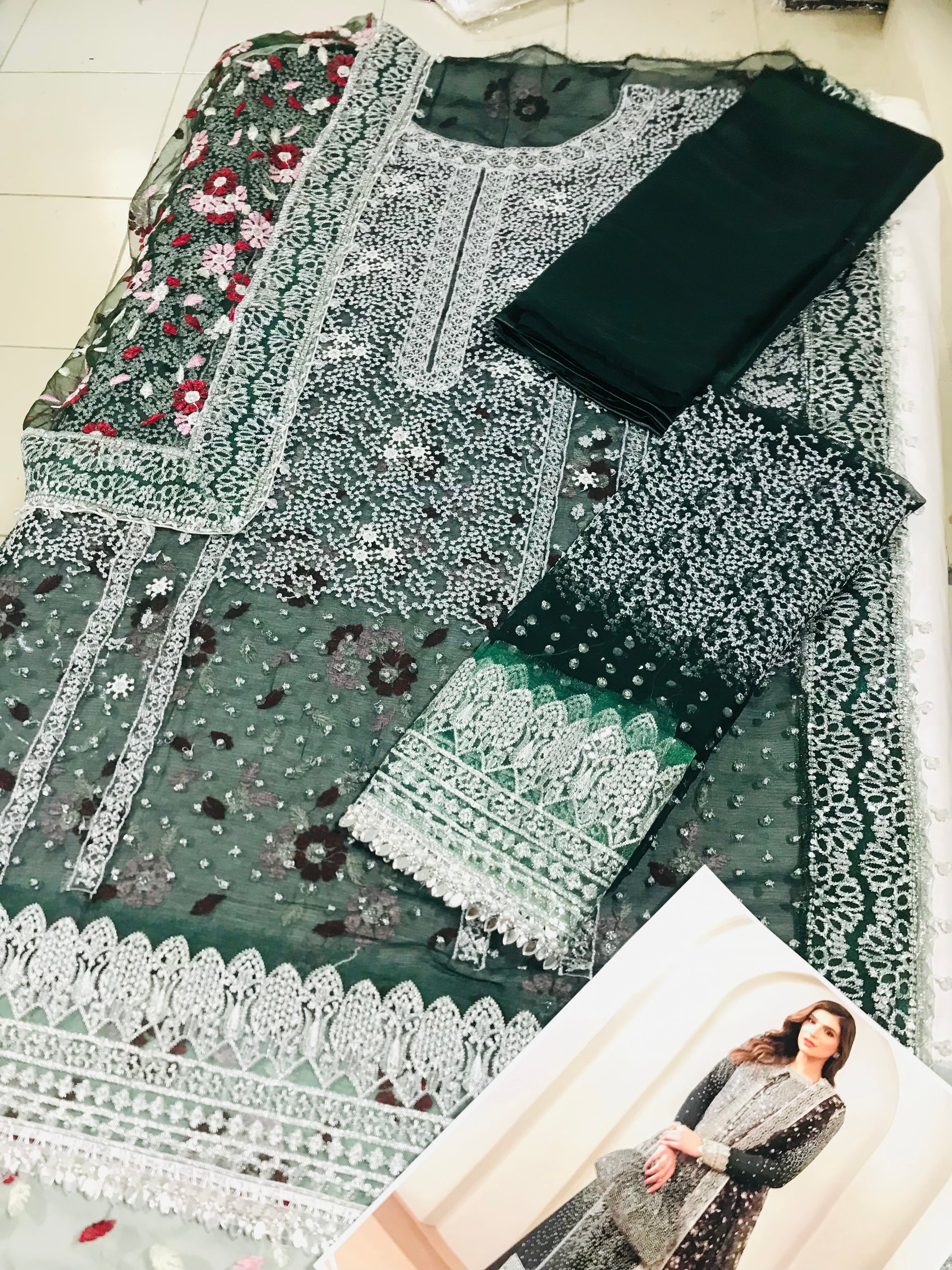 Jazmin-Inspired Dark Green Semi-Pure Chiffon Party Wear Ensemble with Zari Sequins Embroidered Shirt & Net Dupatta