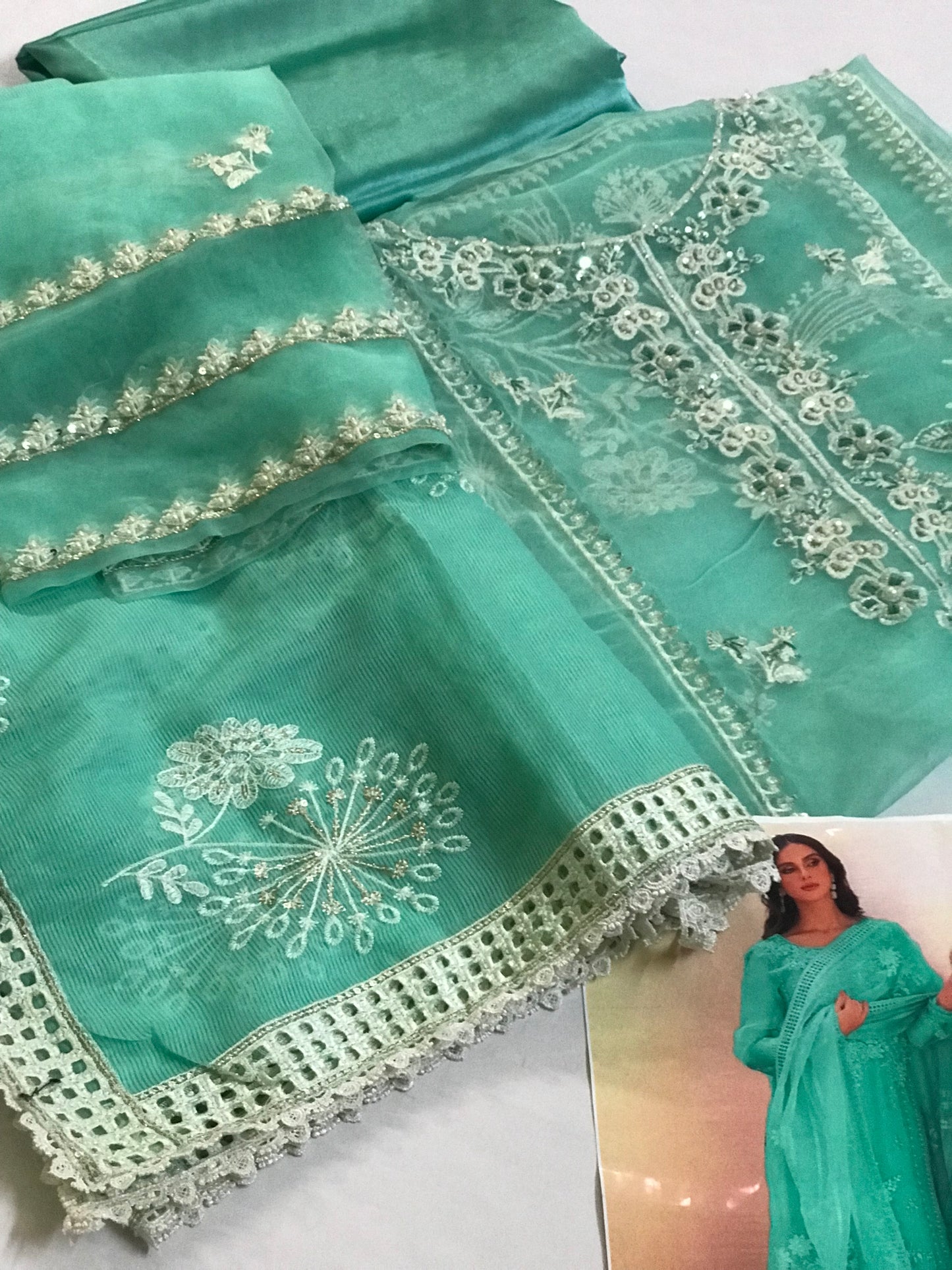 MARIE (3 PIECE) | ESPOIR LUXURY UNSTITCHED | MUSHQ Sea Green