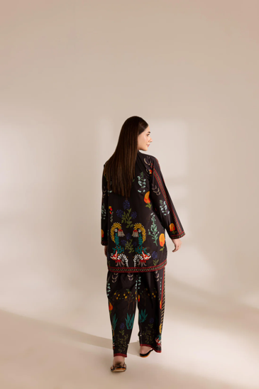 SILAI PRET DIGITAL PRINTED SILK LAWN COORD SET BLACK FLORAL