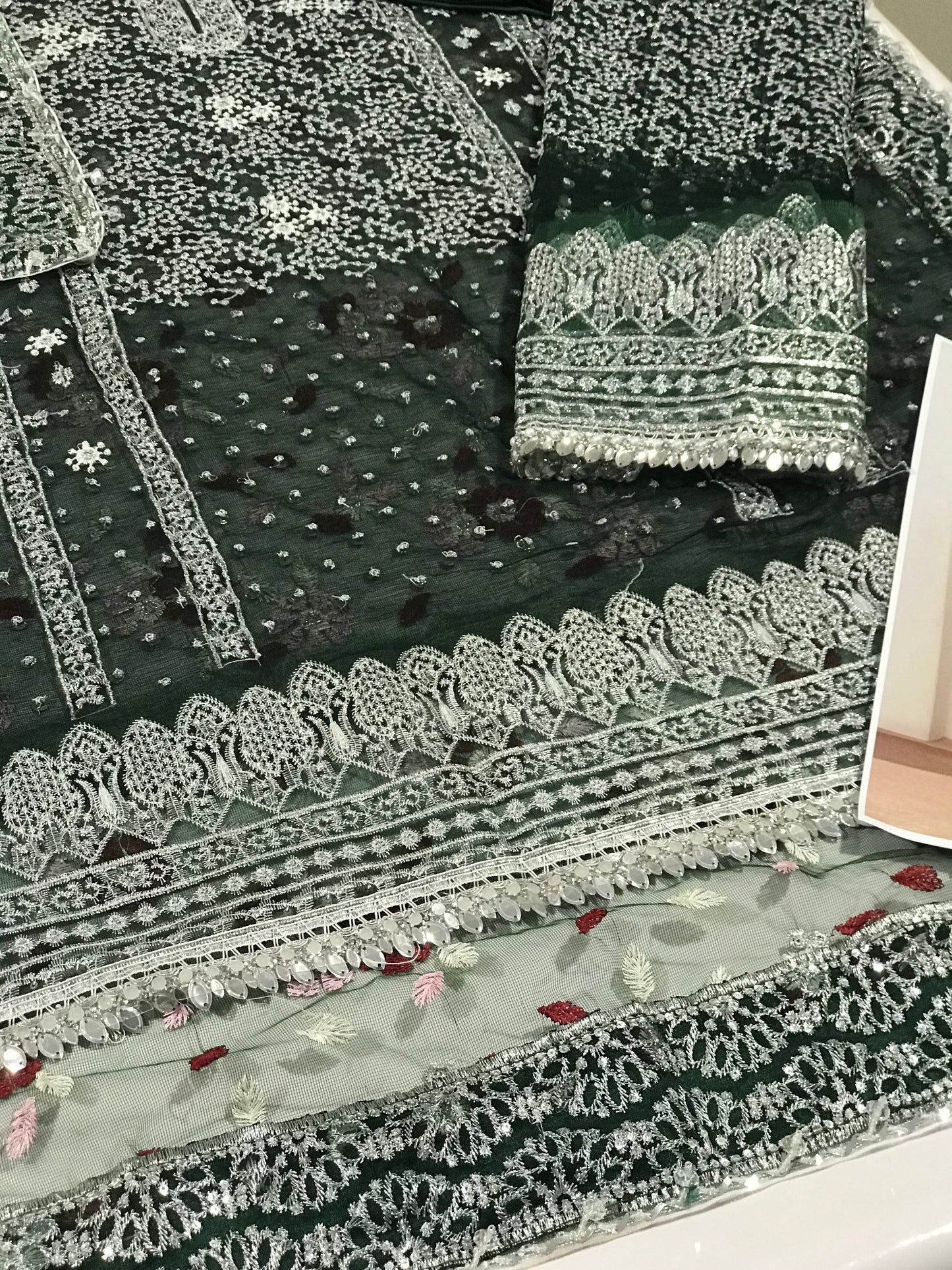 Jazmin-Inspired Dark Green Semi-Pure Chiffon Party Wear Ensemble with Zari Sequins Embroidered Shirt & Net Dupatta