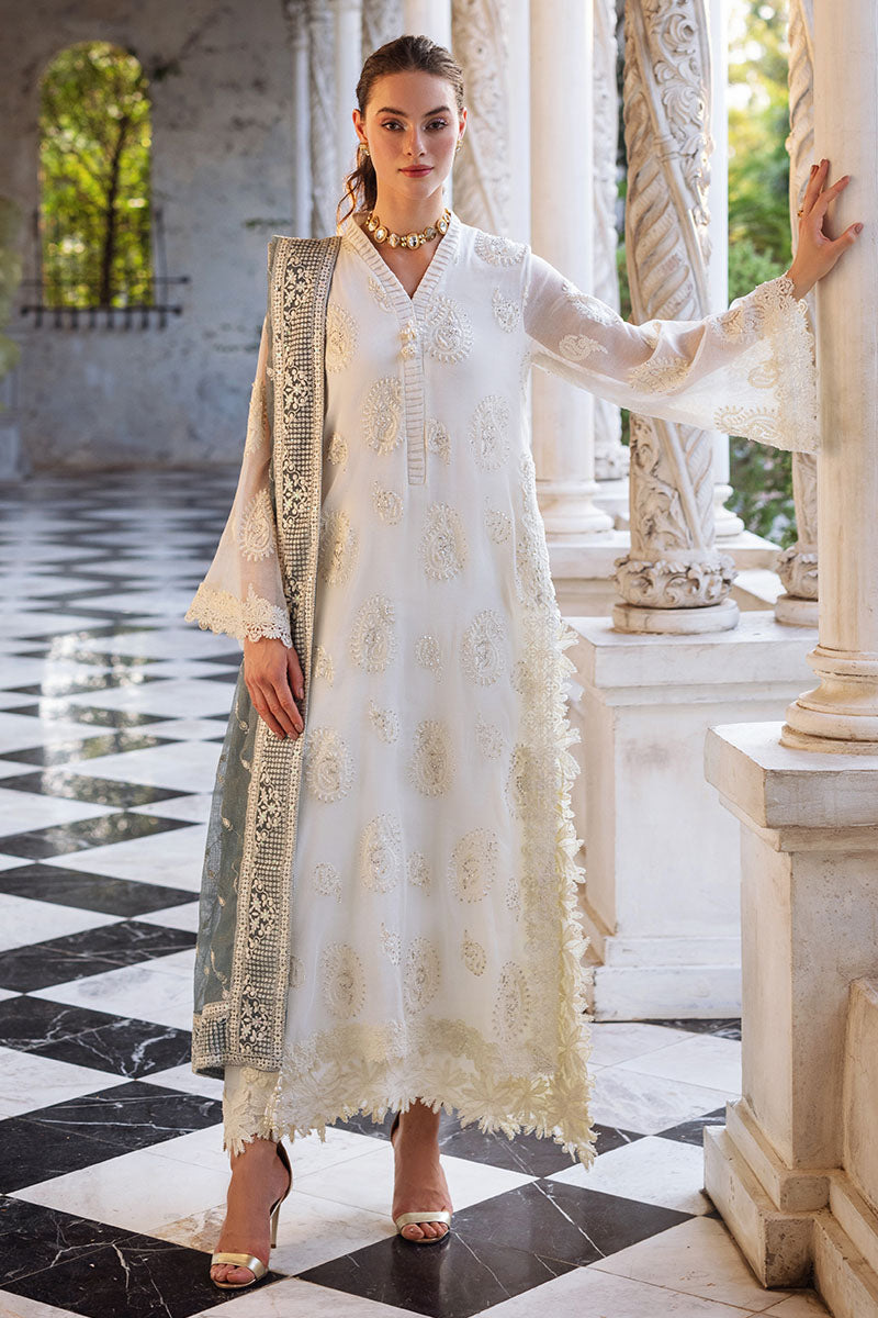 Mushq Mahin – Exquisite 3PC Embroidered Outfit in Off-White