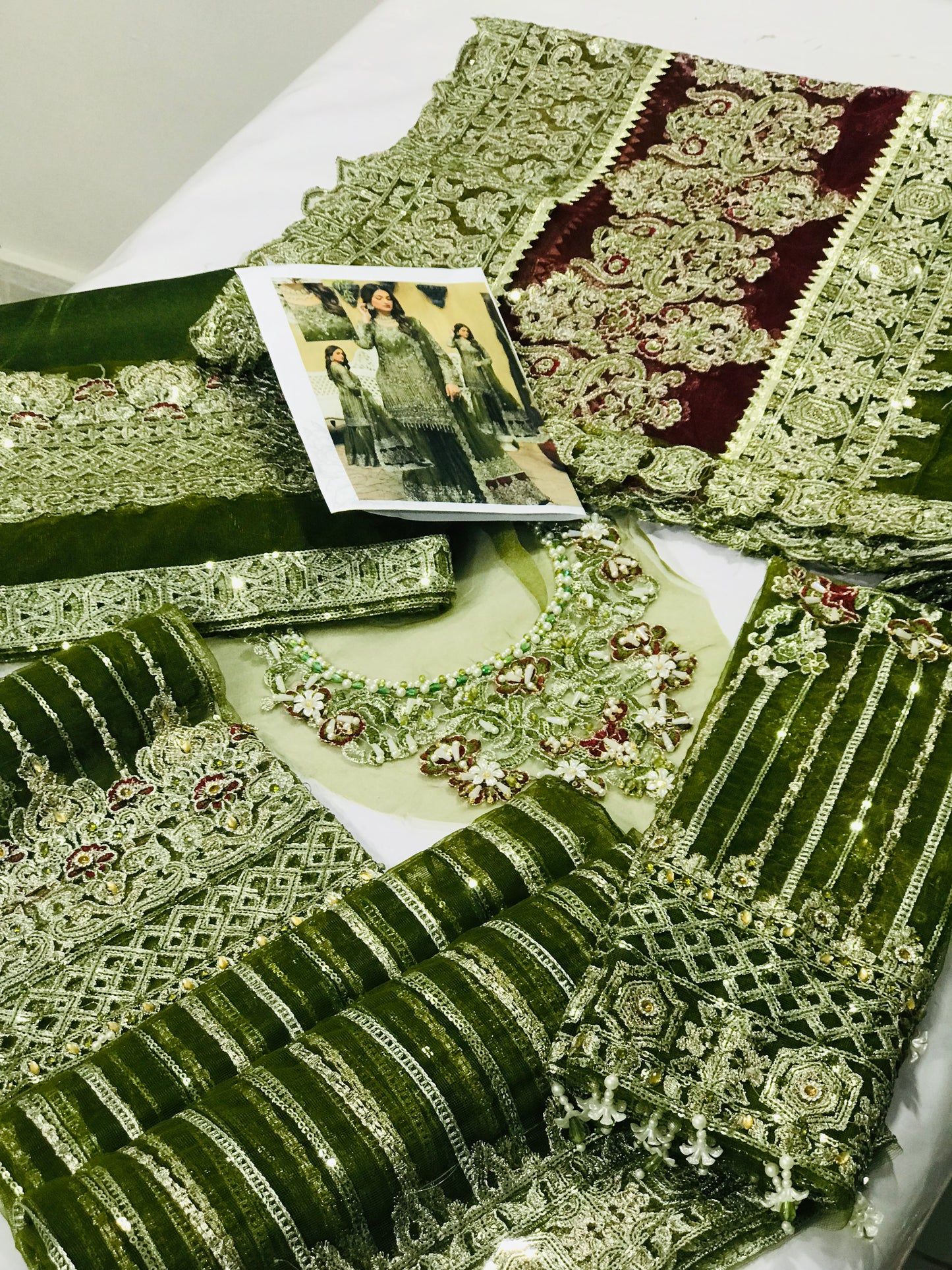 IMROZIA GREEN LUXURY FORMALS NET EMBROIDERED GHARARA DRESS