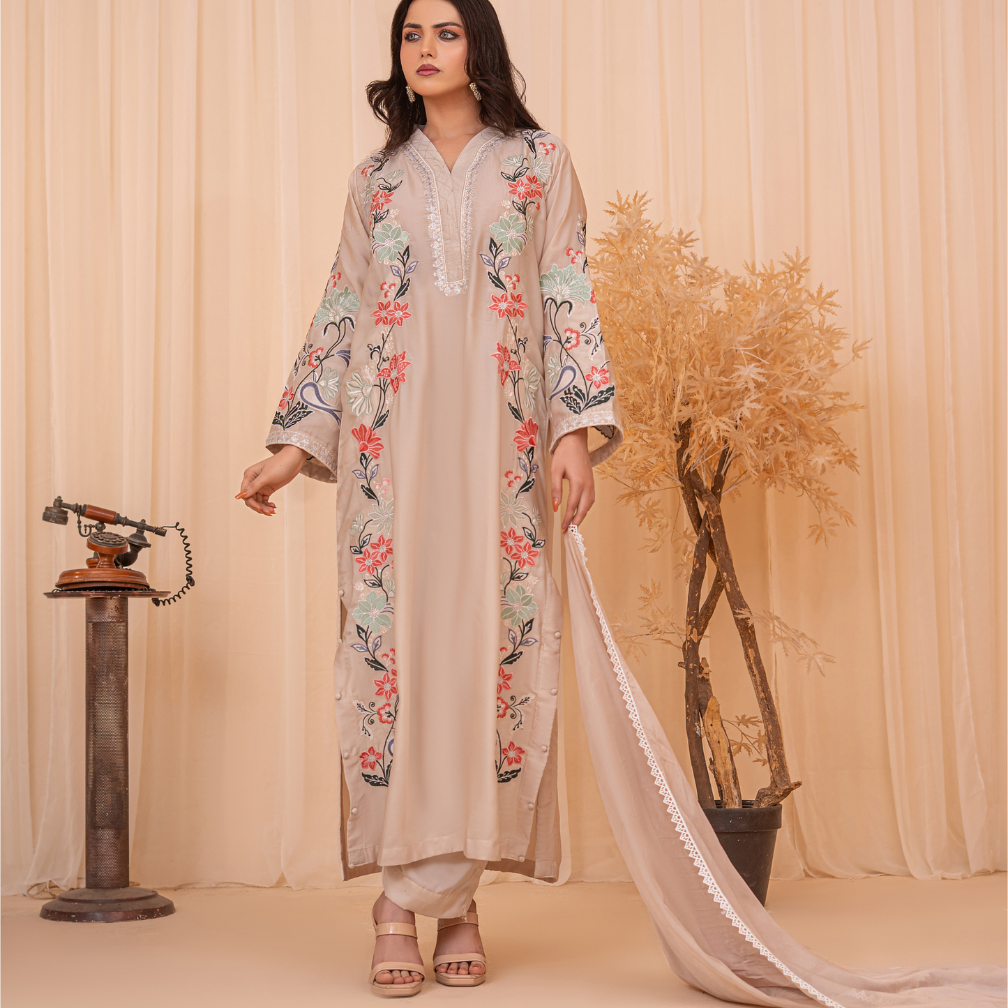 3-Piece Embroidered Velvet Silk Kaftan Set for Women | Luxury Party Wear Outfit