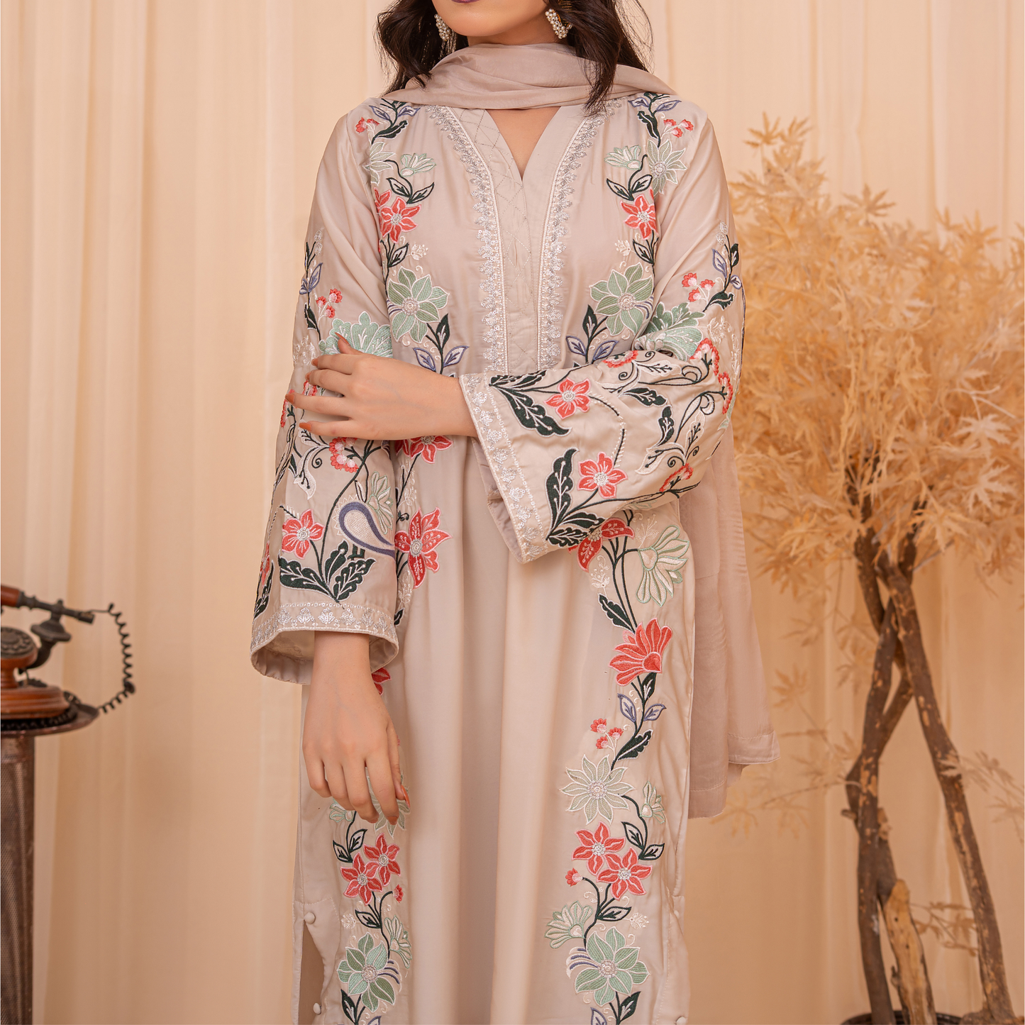3-Piece Embroidered Velvet Silk Kaftan Set for Women | Luxury Party Wear Outfit